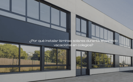 ¿Por qué instalar láminas solares durante el periodo vacacional en colegios?